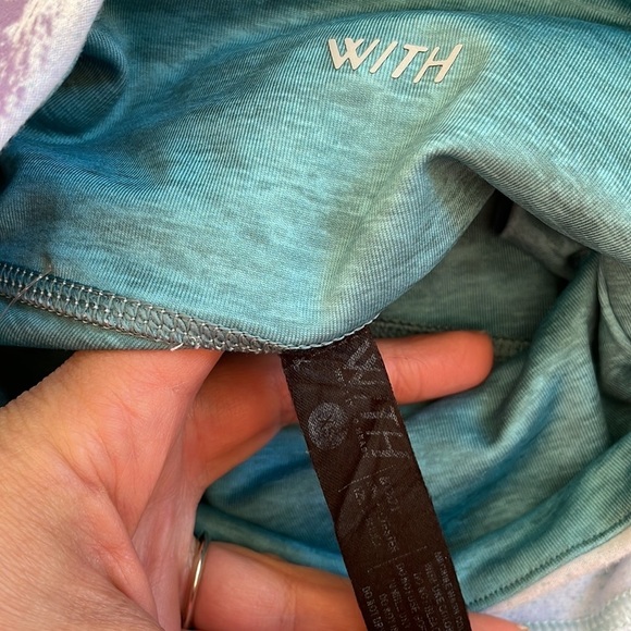 Peloton X WITH Modern High Waist Capri Leggings Teal White Purple Size XS - Picture 9 of 16